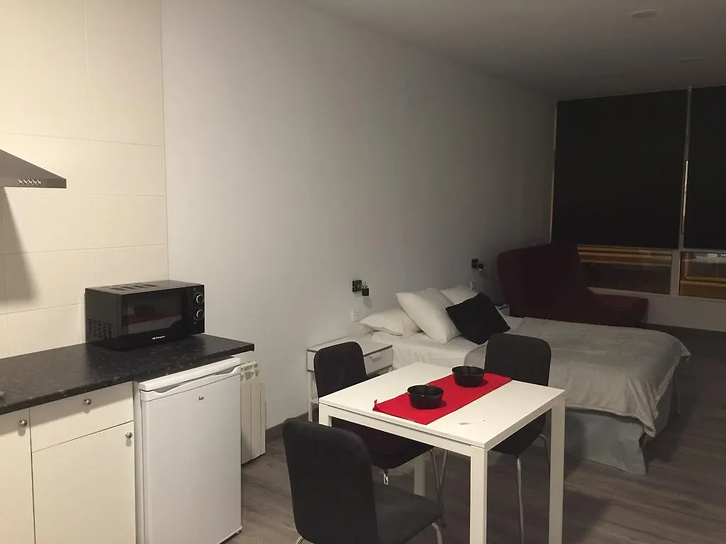 Room And Kitchen Bilbao 0*,  Spain