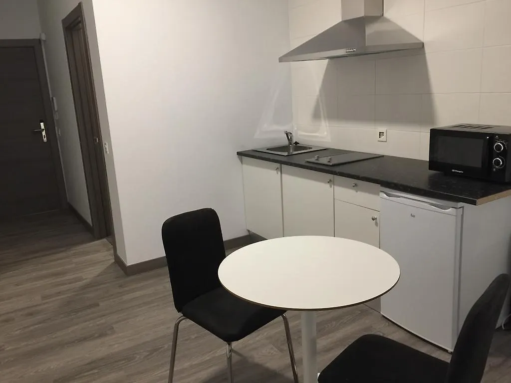 Room And Kitchen Bilbao