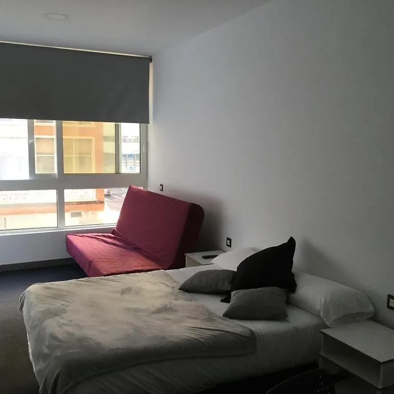 Room And Kitchen Bilbao 0*,